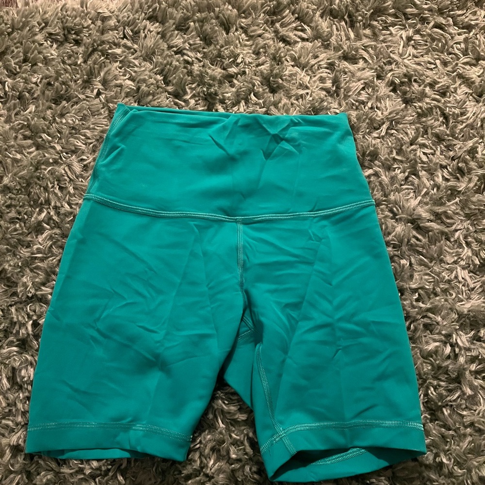 lululemon athletica green Bike Shorts